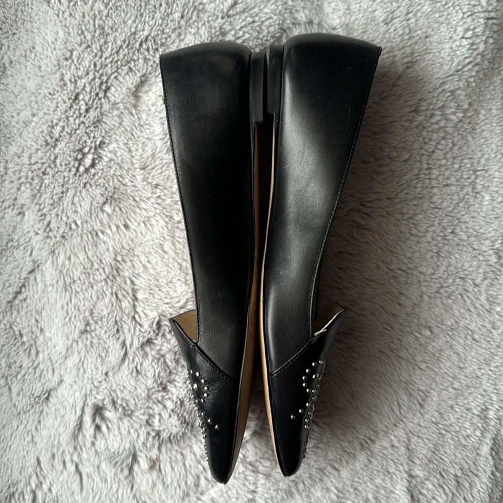 Michael Kors Women's Black Almond Toe Flat Shoes with Studded Design - Picture 3 of 8